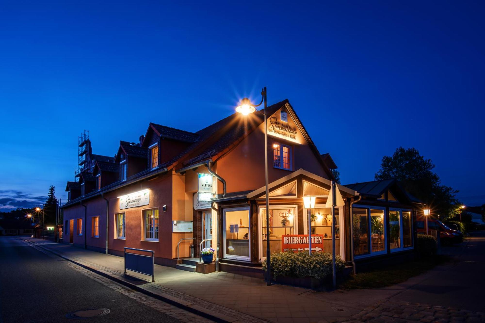 Restaurant & Hotel Storchenklause ชตอร์โคว์ ภายนอก รูปภาพ