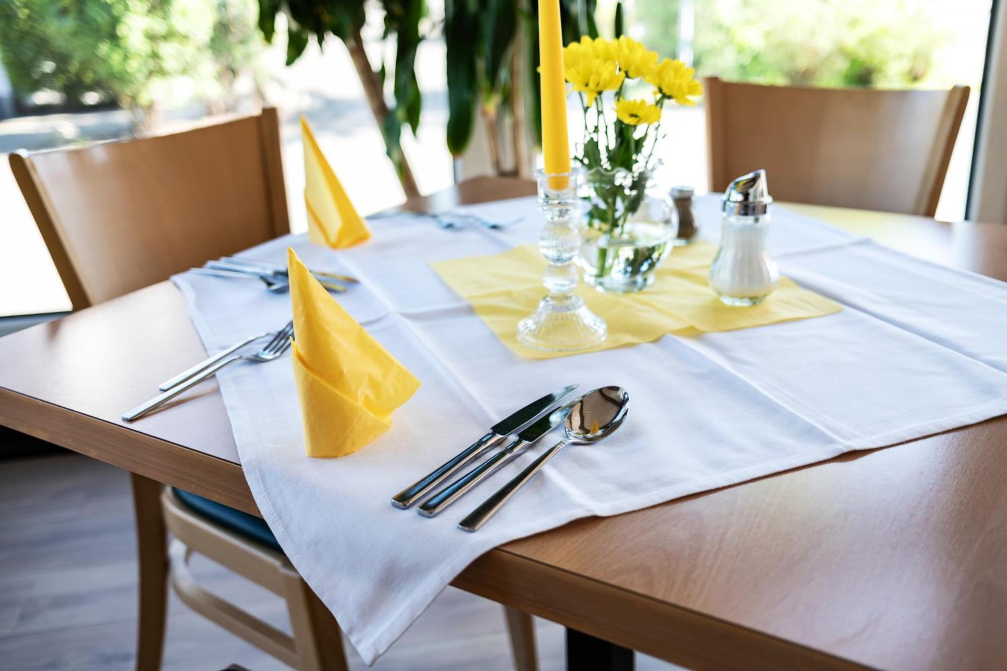 Restaurant & Hotel Storchenklause ชตอร์โคว์ ภายนอก รูปภาพ